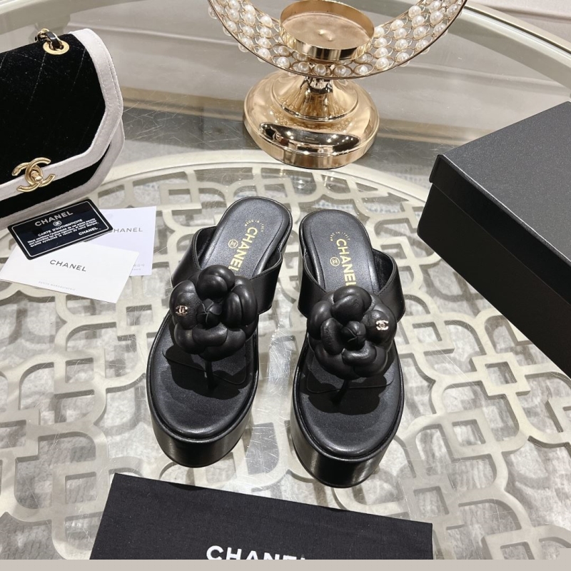 Ch*el slippers